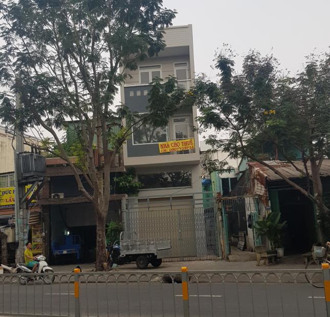 Bán nhà hẻm xe hơi đường 3 tháng 2, 3.9mx15m, khu cực kì an ninh, dân trí cao, gần mặt tiền