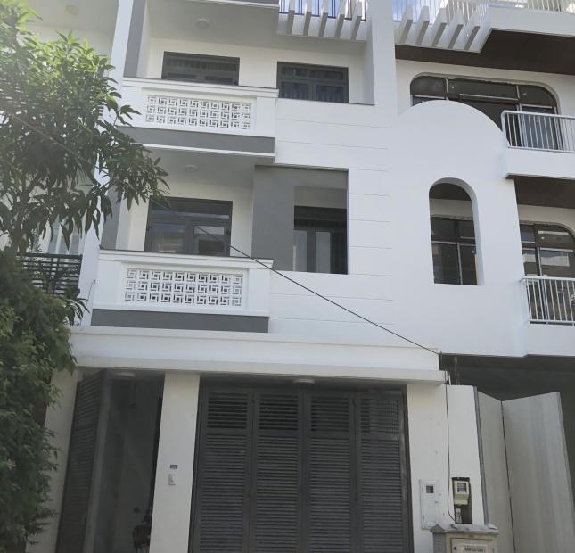 Cho thuê nhà mới KDC Intresco đường Phạm Hùng, nội thất đẹp, giá 18 triệu/ tháng, LH: 0934.933.978