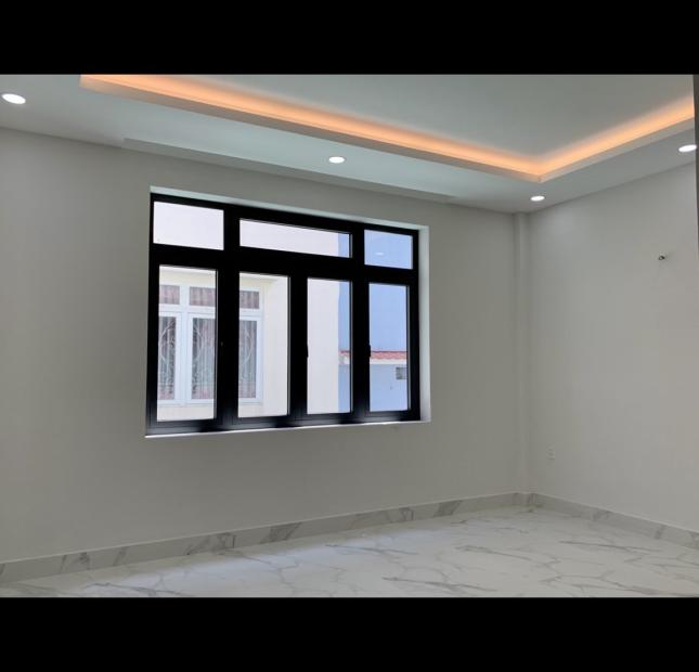 Cho thuê nhà mới KDC Intresco đường Phạm Hùng, nội thất đẹp, giá 18 triệu/ tháng, LH: 0934.933.978