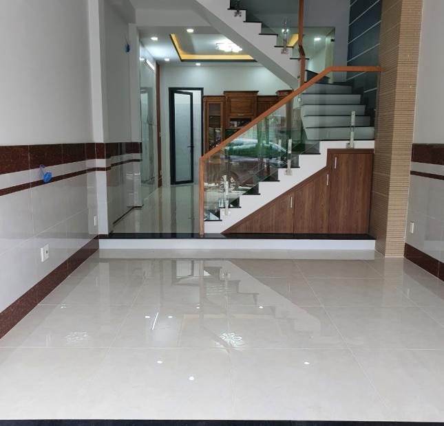 Nhà HXH đường Bưng ông thoàn DT 58m đúc 4 lầu vị trí đẹp 
