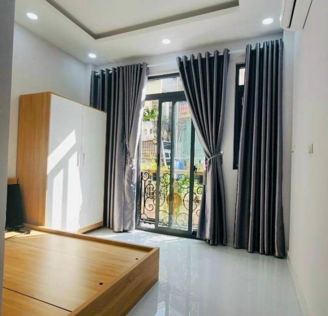 Nhà 4 tầng còn đẹp, 20m ra MT Lê Văn Sỹ sát Q3, khu dân trí, full nội thất, 42m2, 6.6 tỷ