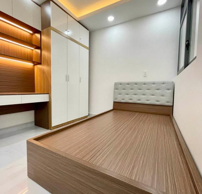 HOÀNG HOA THÁM BÌNH THẠNH, 48M2, HẺM XE HƠI SÁT MẶT TIỀN