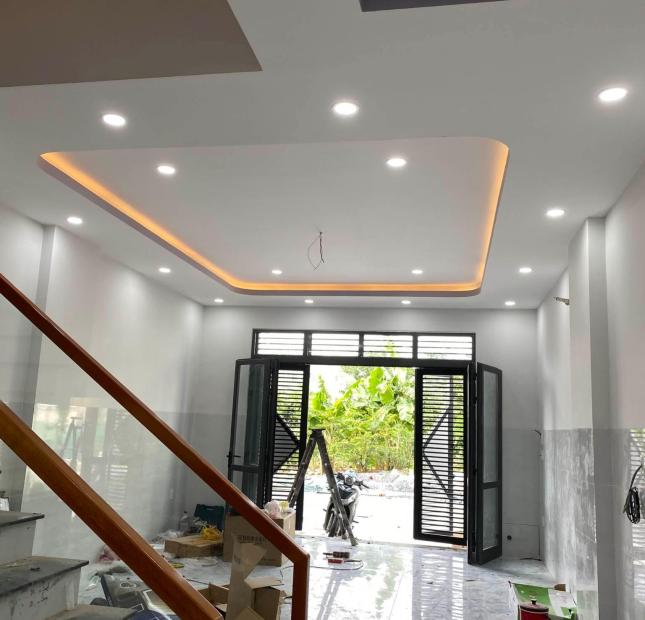 Bán gấp nhà mặt tiền, 3T, 70m2, nhỉnh 4 tỷ, Dĩ An, Bình Dương.