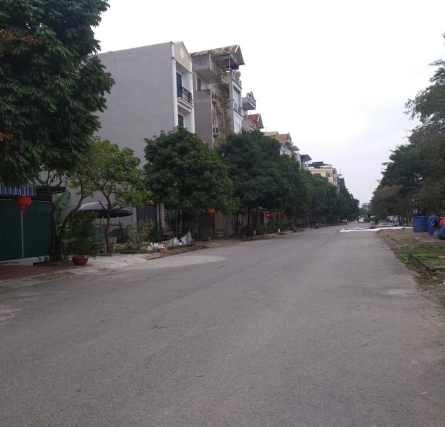 Tôi bán đất Dịch vụ Đa Sỹ view công viên Hà Đông 55m2 chỉ 6.28 tỷ. LH 0989.62.6116