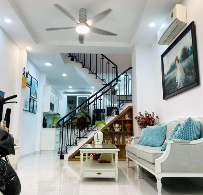 Bán Nhà Đẹp Ở Ngay Xe Hơi Lê Quang Định, Bình Thạnh 49m2 nhỉnh 7 tỷ