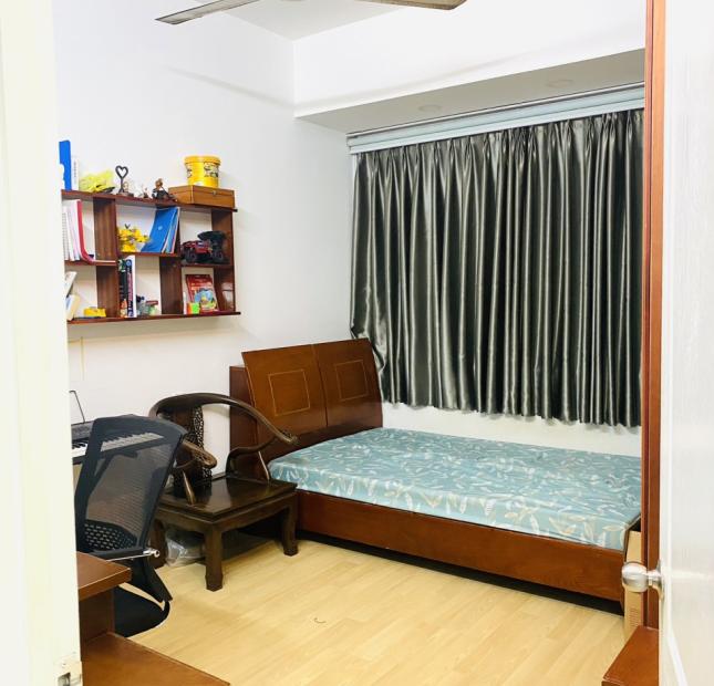 Cho thuê căn hộ Park View giá 900$/th. Diện tích 100m2, 3PN, 2WC