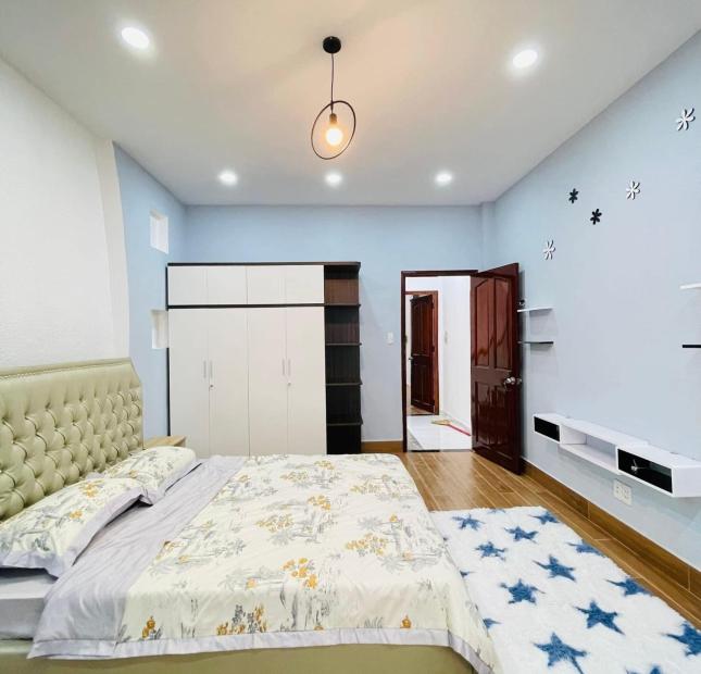 Hẻm xe hơi, 5 tầng, đường Nguyễn Tiểu La, Quận 10, Giá 7.5 tỷ