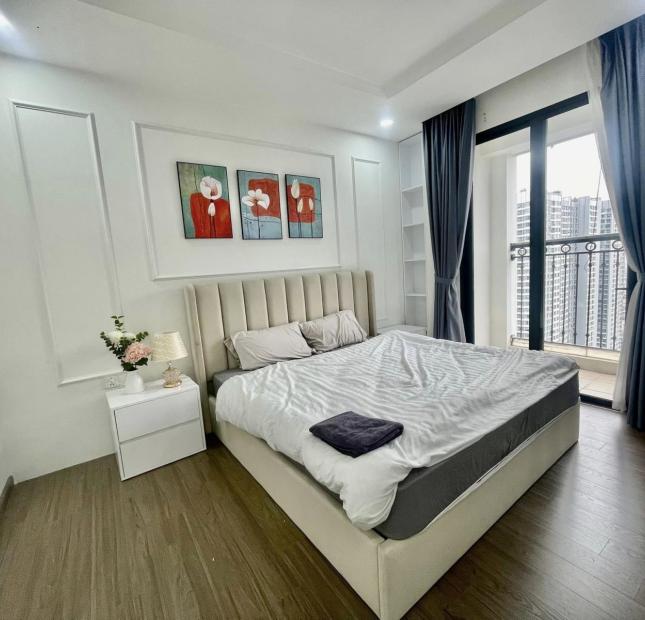 Bán căn hộ chung cư Times City 100m2, 3 Phòng ngủ, căn góc, tặng nội thất cao cấp, giá rẻ