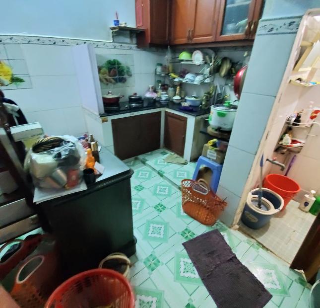 NHÀ GẤP BÁN TÂN PHÚ - GIẢM CÒN 3.45 TỶ - GẦN NGÃ TƯ TRỊNH ĐÌNH THẢO