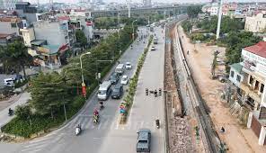 Bán nhà mặt phố Âu Cơ, Quận Tây Hồ, 138m2, nhà 2 mặt tiền. Giá 32,6 tỷ