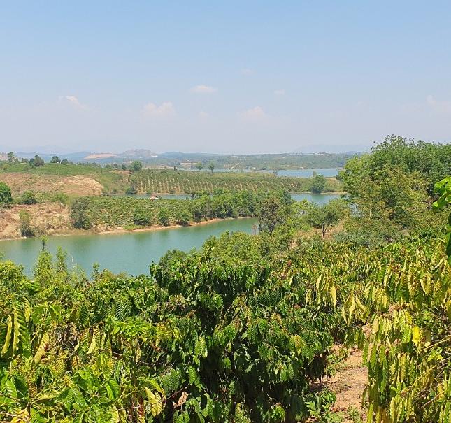 Cần bán 2.4ha đất cạnh bờ hồ tuyệt đẹp tại Kroong, TP Kon Tum, có 200m mặt tiền đường