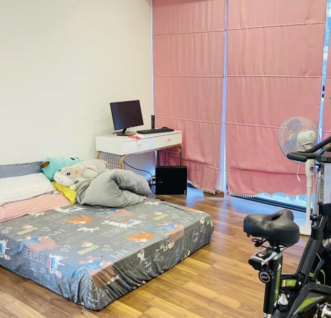 Bán căn hộ Goldmark City Hồ Tùng Mậu, 129m2 tặng full nội thất cao cấp 5,2 tỷ