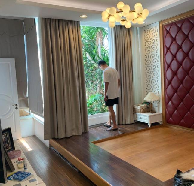 BÁN NHÀ 5 TẦNG SANG CHẢNH HXH 6M THÔNG LÊ VĂN SỸ, Q3, TẶNG  NT, GARA 2 OTO, 5.5*13M, 21 TỶ
