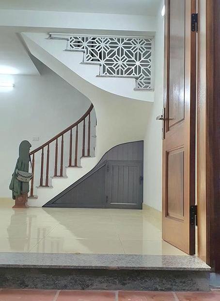 Chính chủ cần bán nhà 4 tầng tại số 42 ngõ 44 Nguyễn Khiết, Phúc Tân, Hoàn Kiếm, Hà Nội.