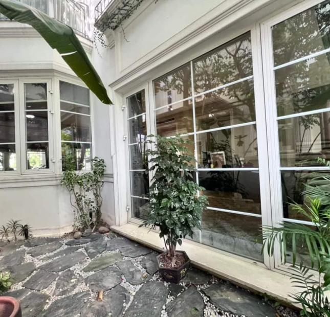Bán BT Anh Đào Vinhomes Riverside đẳng cấp thượng lưu, 250m2, MT10m, 66 tỷ 