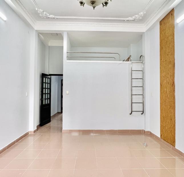 Bán nhà đường số 11,P11,Gò Vấp. 77m2 4 tầng chỉ 7.8 tỷ