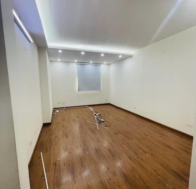  CHUNG CƯ CĂN GÓC VIEW ĐẸP MẶT ĐƯỜNG KHUẤT DUY TIẾN 140M2 GIÁ 3 TỶ 65 (CÓ THƯƠNG LƯỢNG)