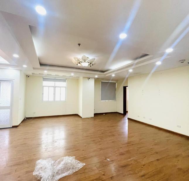  CHUNG CƯ CĂN GÓC VIEW ĐẸP MẶT ĐƯỜNG KHUẤT DUY TIẾN 140M2 GIÁ 3 TỶ 65 (CÓ THƯƠNG LƯỢNG)
