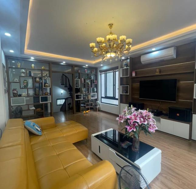 SIÊU HIẾM DỊCH VỌNG HẬU 42M2 X 5T, LÔ GÓC - TẶNG NỘI THẤT 7.4 TỶ