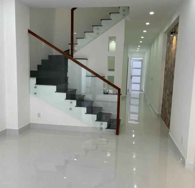 Cơ hội sở hữu nhà Bình Tân 73m2, SHR cách KDC Tên Lửa chỉ 5 phút