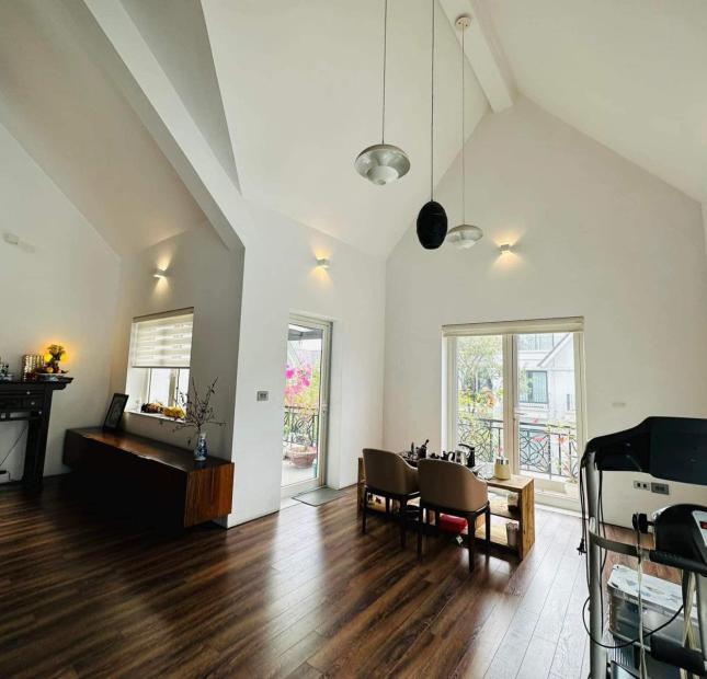 Bán nhà khu TĐC Việt Hưng. P/lô, vỉa hè, hàng xóm Vin, 80m2 MT 5m, cho thuê 30tr/th