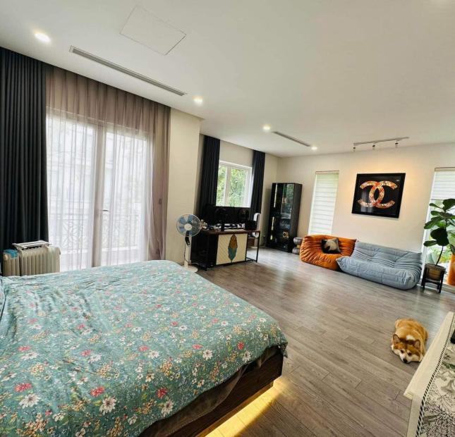 Bán nhà khu TĐC Việt Hưng. P/lô, vỉa hè, hàng xóm Vin, 80m2 MT 5m, cho thuê 30tr/th