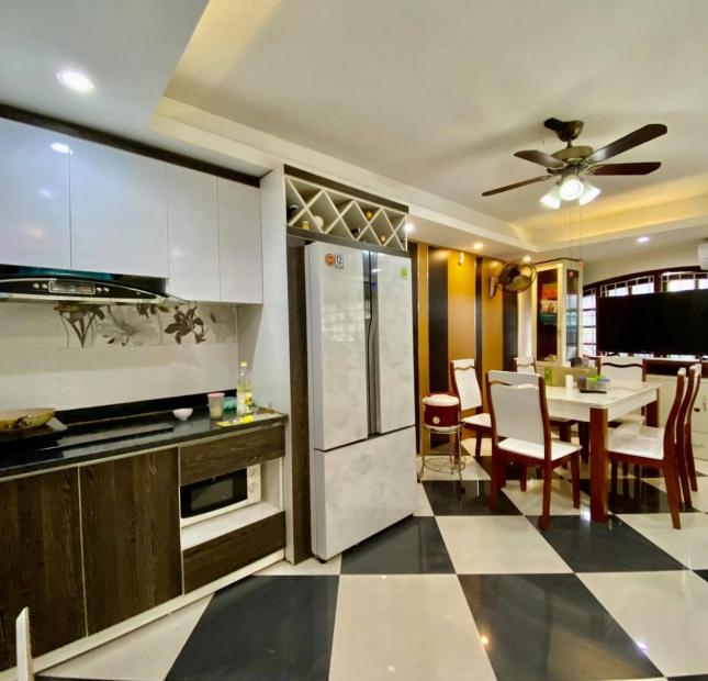 Bán nhà Trần Cung – Cầu Giấy. 36m2, 4 tầng, 3.3 tỷ