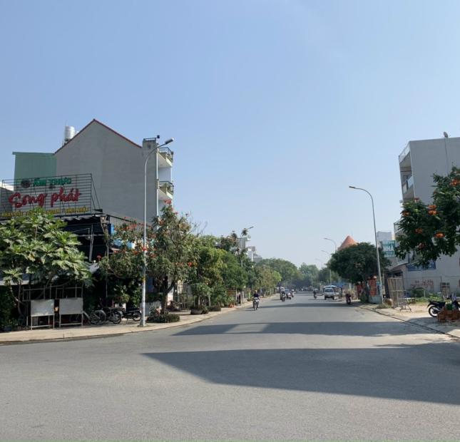 đất MTKD đường 8 khu êm đềm , linh xuân , dt 90m2 , giá 7.2 tỷ