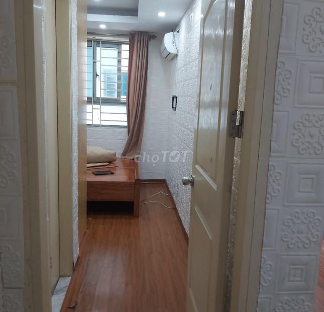 Chính chủ bán căn góc chung cư 57m 2 ngủ 2 WC HH2 Linh Đàm, Hoàng Mai