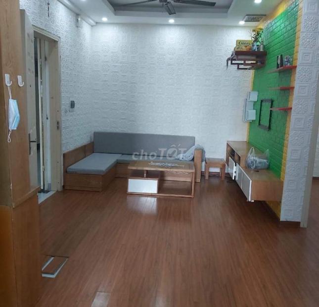 Chính chủ bán căn góc chung cư 57m 2 ngủ 2 WC HH2 Linh Đàm, Hoàng Mai