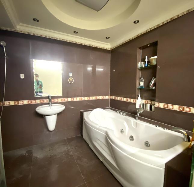 Nhà Gấp Bán, Trần Văn Quang, Tân Bình, 3 Tầng, 52m2, Nhỉnh 5 tỷ.