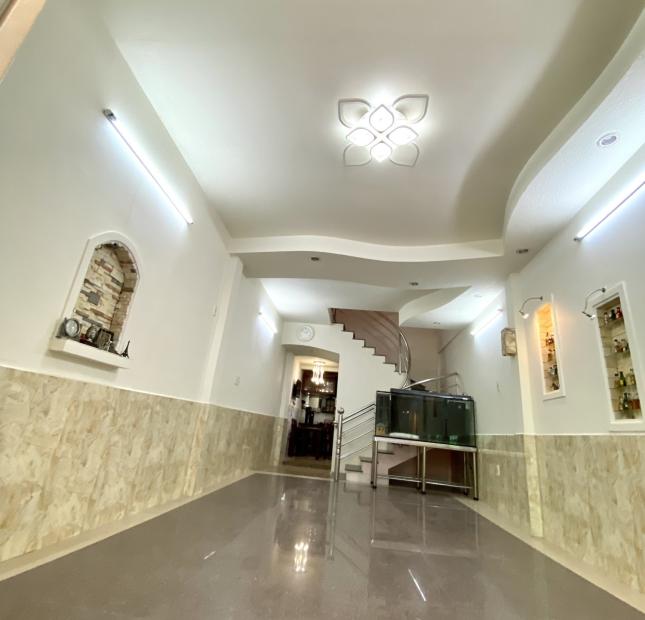 Nhà Gấp Bán, Trần Văn Quang, Tân Bình, 3 Tầng, 52m2, Nhỉnh 5 tỷ.