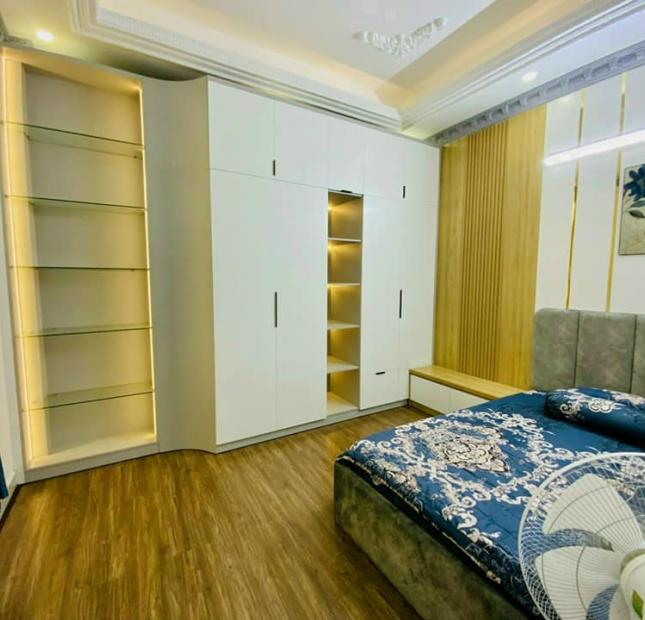 Nhà Quận 3 - 65m2 - 4 tầng - 8.9 tỷ - cho thuê 32 triệu 0931399266