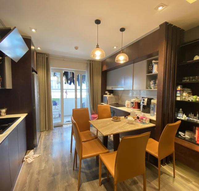 Cần bán ngay căn hapulico 2PN , giá cắt lỗ, nội thất sang trọng, đẹp mắt