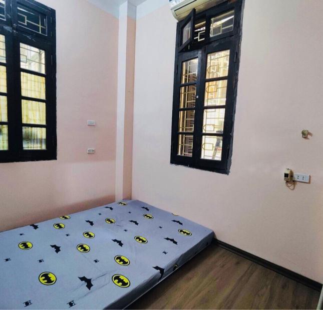 Chính chủ bán căn hộ FULL nội thất,chung cư tầng 3, căn góc,ngõ 445 Nguyễn Trãi,Thanh xuân