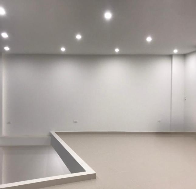 CHO THUÊ TOÀN BỘ CỬA HÀNG - 5 TẦNG - CÓ THANG MÁY - KHU VỰC QUẬN HAI BÀ TRƯNG - 0989778747