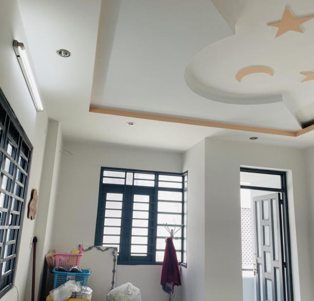 Bán nhà đường 18- Lê Văn Thọ ,P8 ,Gò Vấp. 5.5x13 (70m2) 3 tầng 4PN, chỉ 5.7 tỷ