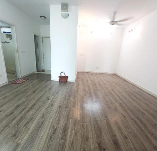 Bán căn hộ chung cư Skylight 125D Minh Khai 115m2 tầng trung giá: 3.6 tỷ 0944523668