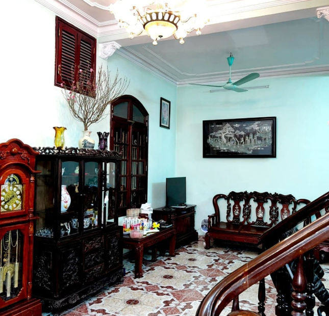 Ngõ phố Võ Thị Sáu, vượng khí, phân lô, ô tô, 2 mặt ngõ, 163m2, 5 tầng, chỉ 34.98 tỷ.