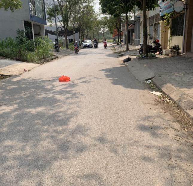 Bán đất dịch vụ 6.9ha Vân Canh Hoài Đức, dt 63m2 lô góc