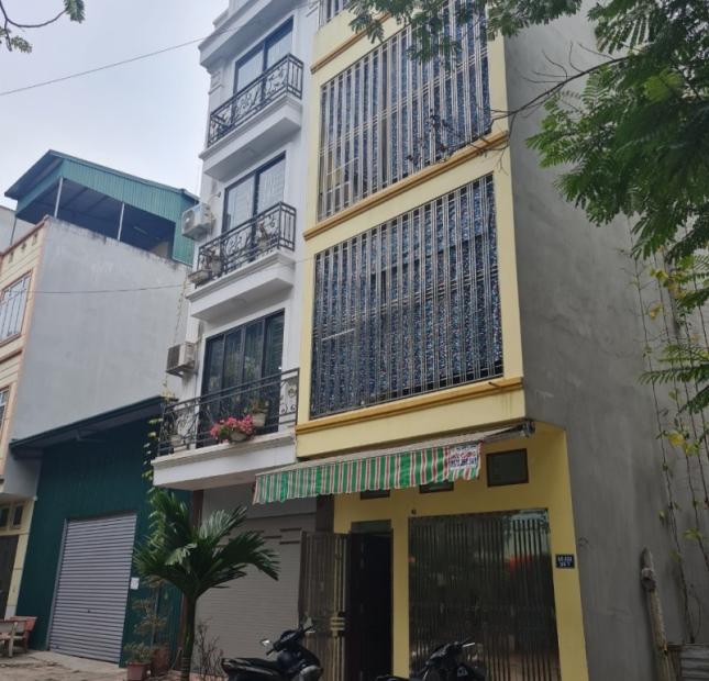 PHÂN LÔ 50m2 - Ô TÔ TRÁNH - KĐT KIẾN HƯNG - DÂN XÂY 2 THOÁNG - VỈA HÈ - KINH DOANH VĂN PHÒNG. 7.5