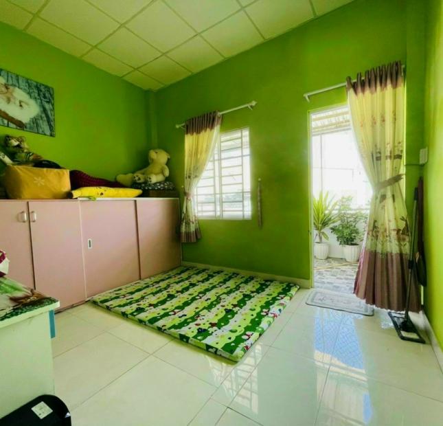 Bán nhà đẹp đường Kinh Dương Vương, Bình Tân, 84m2, 4x21, 2 tầng, 2PN, chỉ 3.7 tỷ TL chính chủ.