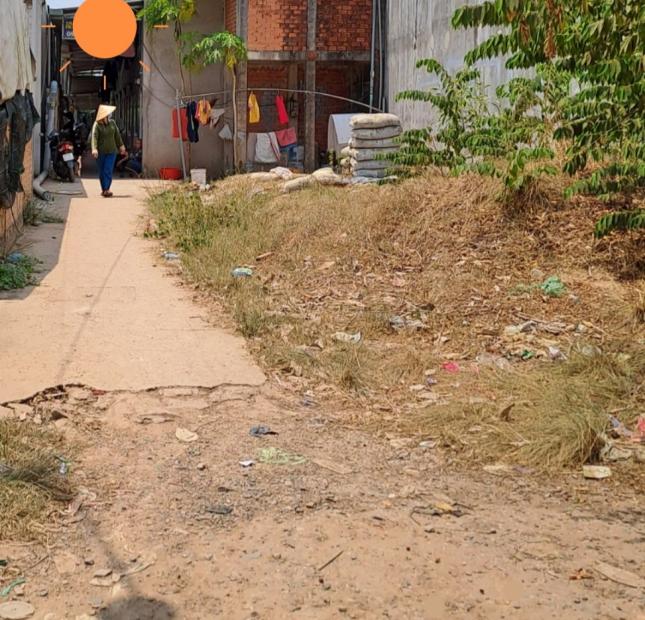 0973224189_CỰC HIẾM_NGỘP BANK_LÔ ĐẤT 700M2 CÓ 20 PHÒNG TRỌ_AN TÂY BẾN CÁT BÌNH DƯƠNG_CHỈ 5.6 TỶ