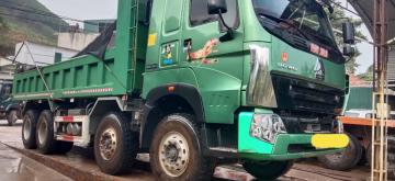 Cần bán xe HOWO sản xuất 2022