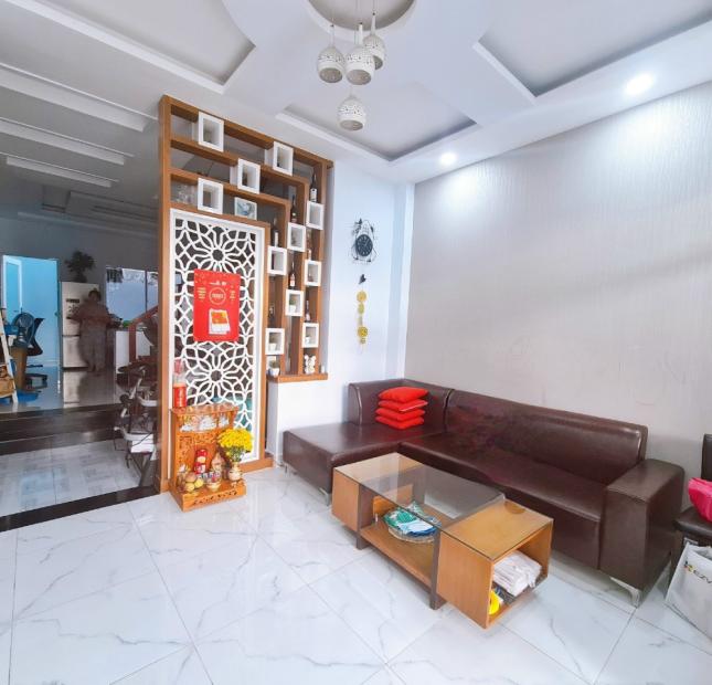 Bán nhà 3 lầu đường 22 linh đông , dt 60m2 , giá 5.8 tỷ