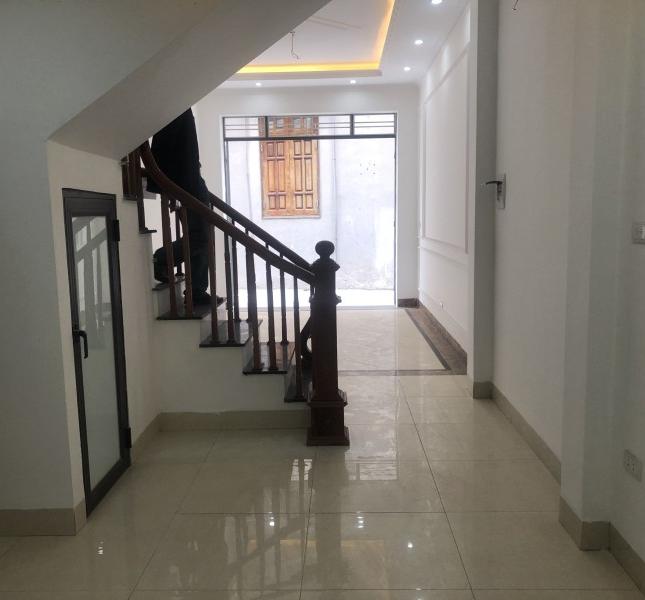 BÁN NHÀ NGÕ 178 TÂY SƠN, Ô TÔ ĐỖ CỬA, Ở SƯỚNG 44M2 4 TẦNG, LH 0966037496