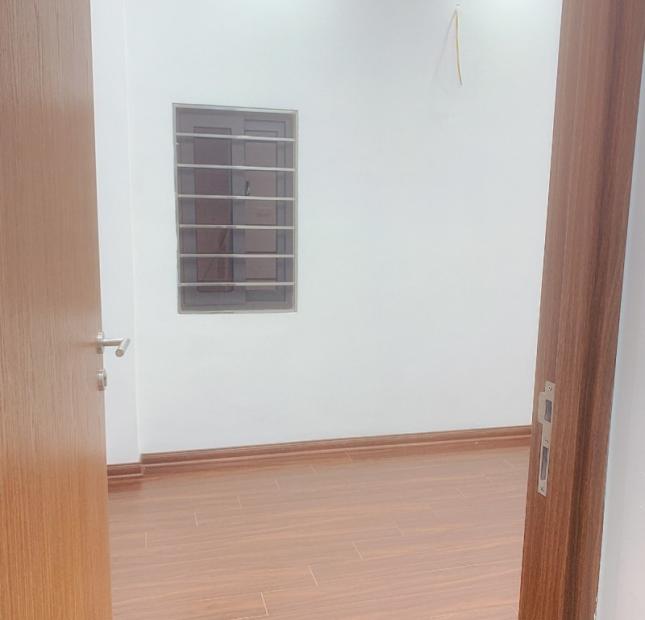 BÁN NHÀ THỊNH HÀO1 - TÔN ĐỨC THẮNG, Ô TÔ ĐỖ CỬA, 42M2 X 4 TẦNG, 2 THOÁNG, LH 0966037496
