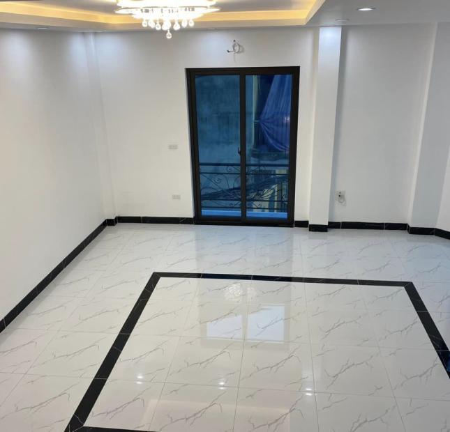HIẾM ĐẸP – CĂN GÓC 3 THOÁNG- Ô TÔ VÀO NHÀ- KINH DOANH- 50M2- 5T- 6.1 TỶ.