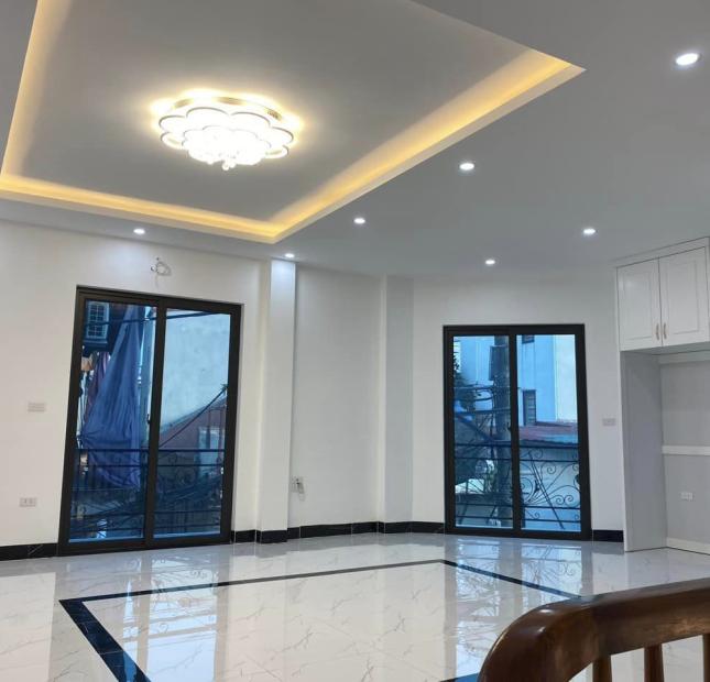 HIẾM ĐẸP – CĂN GÓC 3 THOÁNG- Ô TÔ VÀO NHÀ- KINH DOANH- 50M2- 5T- 6.1 TỶ.