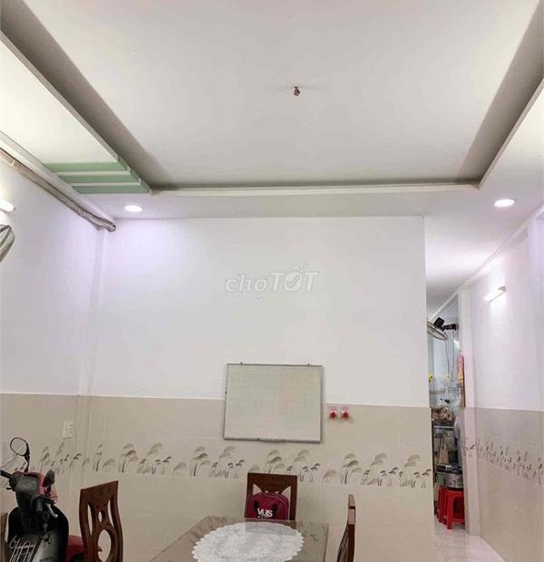 Mặt Tiền Đường Số 8 Phường 11, Quận Gò Vấp, Tiện ở Và Kinh Doanh 61m2 6tỷ- 3 Ngủ - 6 Tỷ - 61 m2